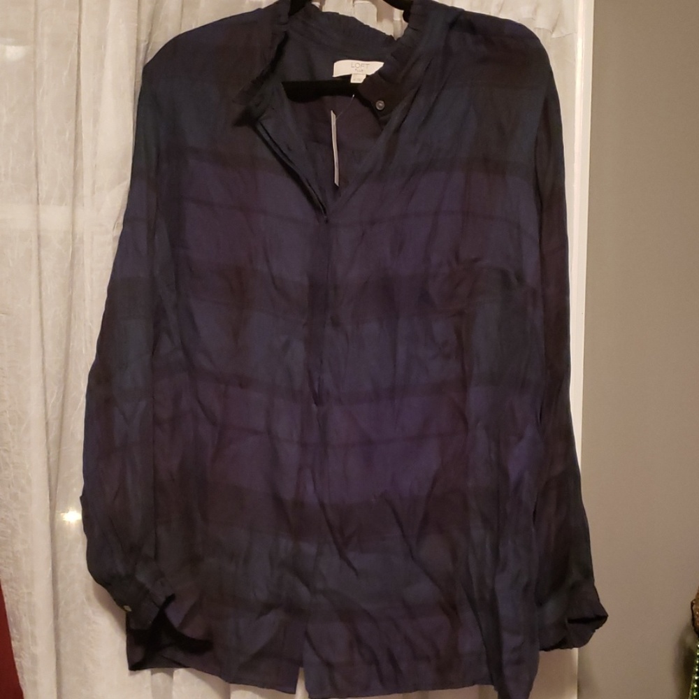 Green/Navy/Black Plaid button up